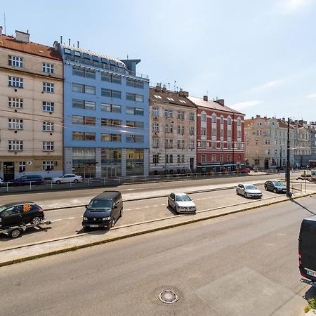 Brand New Studio Apartment #21 With Free Secure Parking In The Center Praha Eksteriør bilde