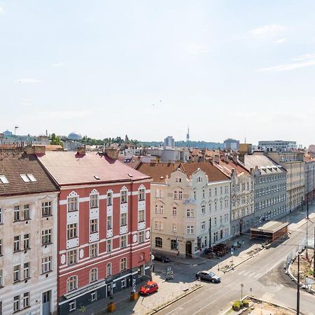 Brand New Studio Apartment #21 With Free Secure Parking In The Center Praha Eksteriør bilde
